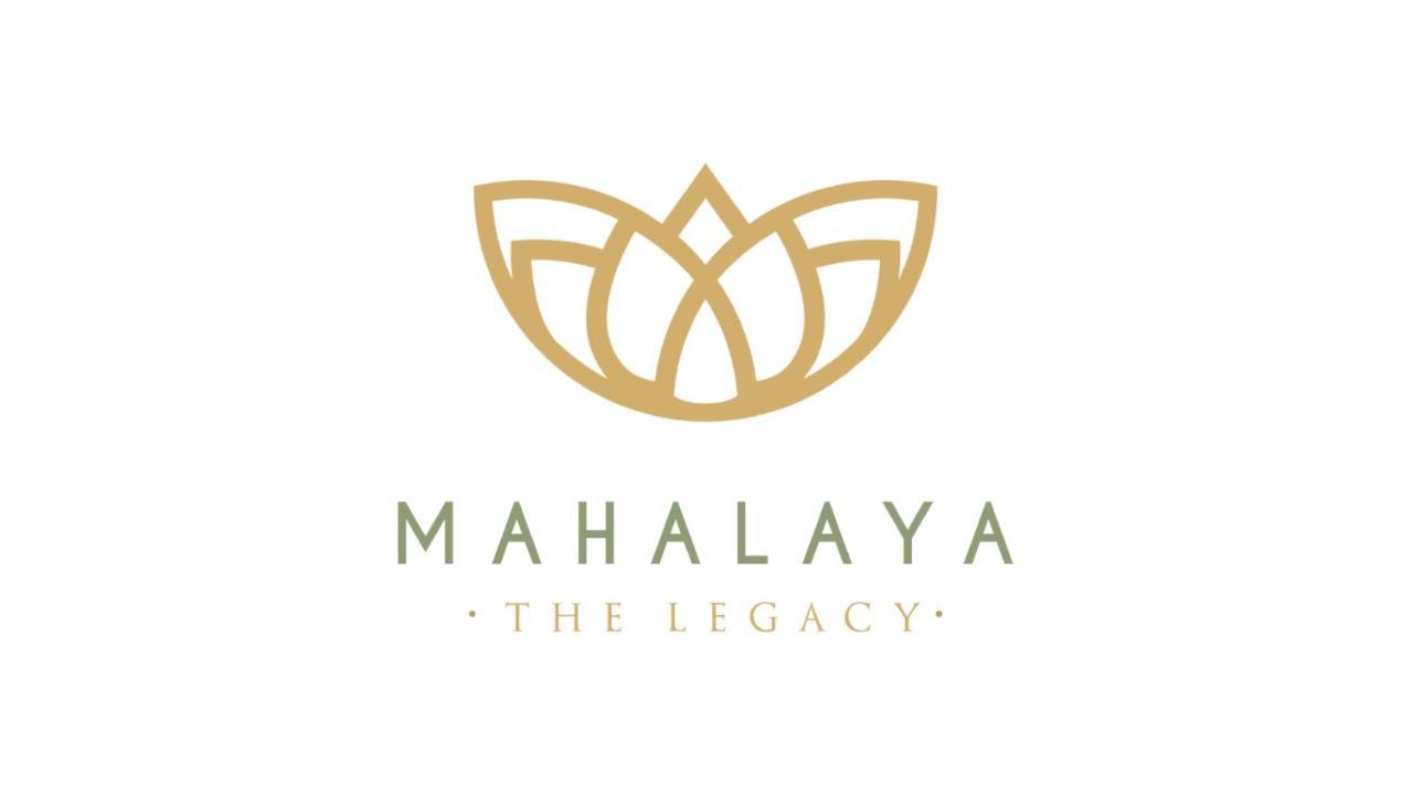 Mahalaya The Legacy Hotel スラカルタ エクステリア 写真